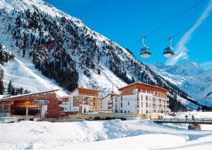 Hotel Vier Jahreszeiten,Imst>>Curon Venosta,5 star