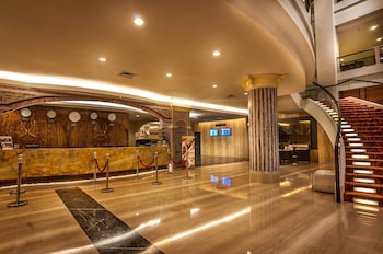 claro makassar