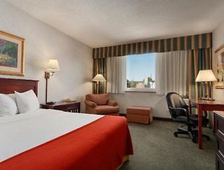 Baymont By Wyndham Keokuk,Des Moines County>>Burlington,3 star