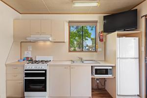 discovery parks moama west