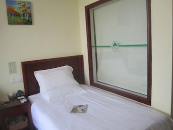 greentree inn nantong tongzhou bus station express hotel