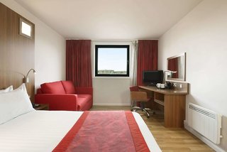 Ramada Encore By Wyndham Newcastle-Gateshead,Newcastle Upon Tyne>>Gateshead,3 star