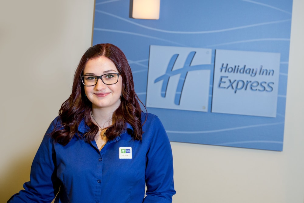 holiday inn express stellarton an ihg hotel