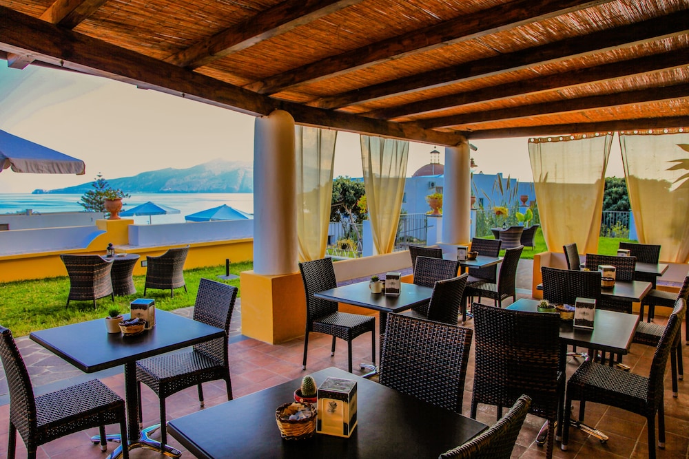 hotel arcangelo salina