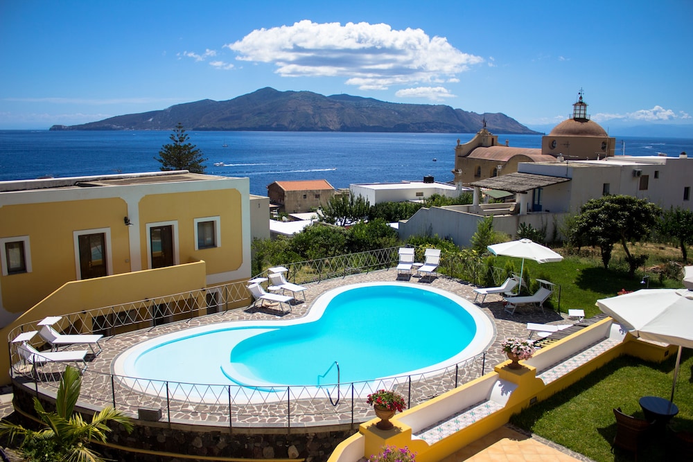 hotel arcangelo salina