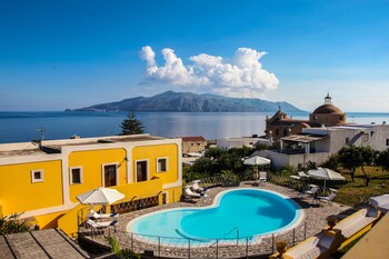 hotel arcangelo salina