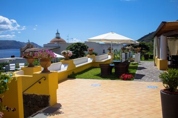 hotel arcangelo salina