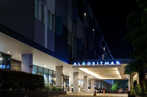 algoritma hotel