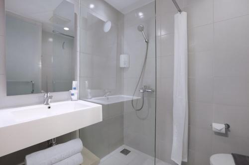 algoritma hotel