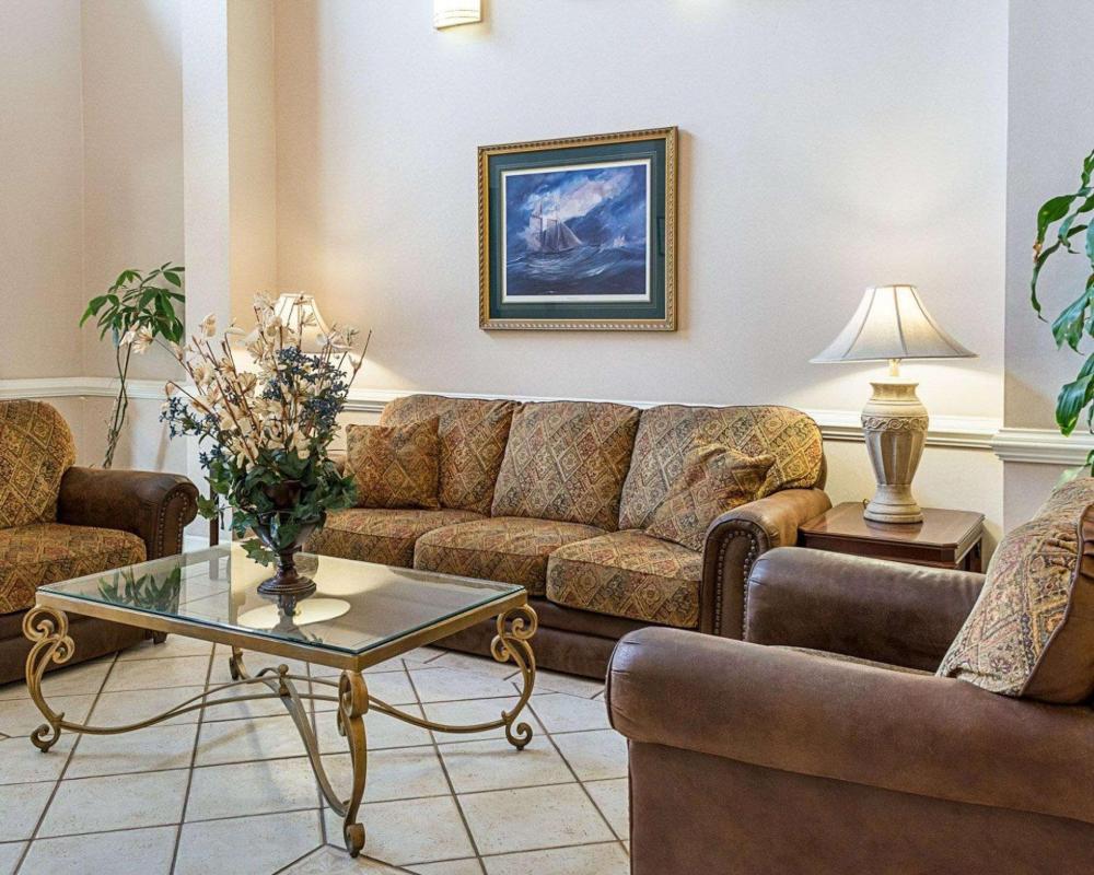 holiday inn express gloucester by ihg