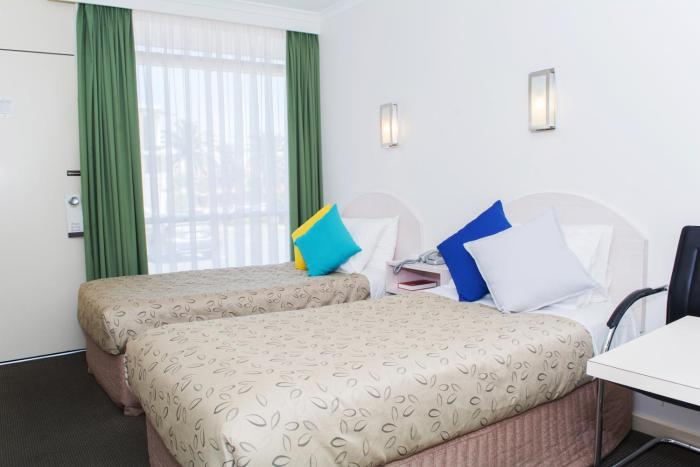 alexander motor inn and apartments