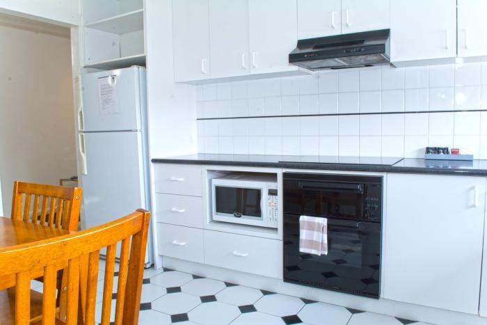 alexander motor inn and apartments