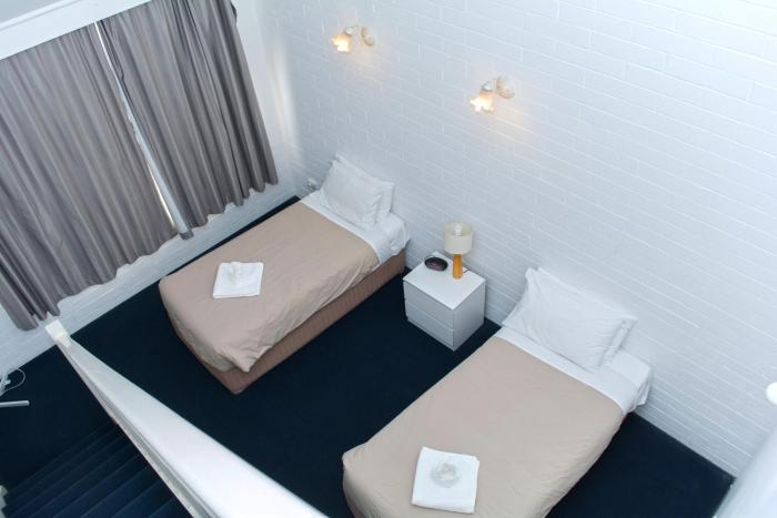 alexander motor inn and apartments