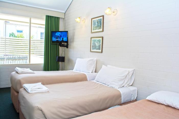 alexander motor inn and apartments