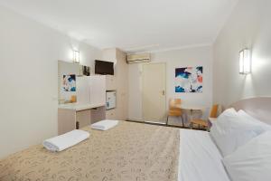 Alexander Motor Inn & Apartments,Essendon>>Alphington,3 star