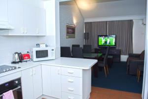 alexander motor inn and apartments