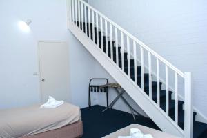 alexander motor inn and apartments