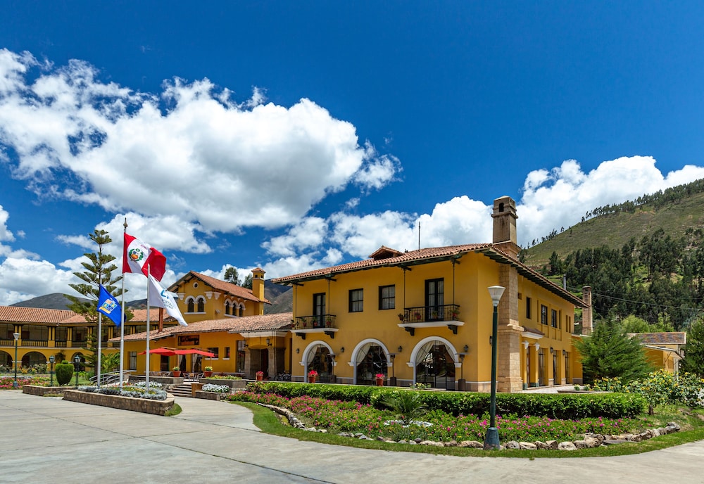 lp los portales hotel tarma