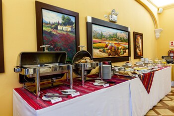 lp los portales hotel tarma