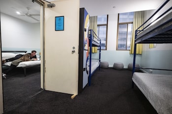 yha sydney central