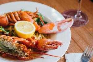 royal exhibition hotel