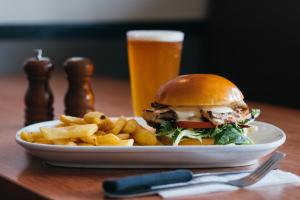 royal exhibition hotel