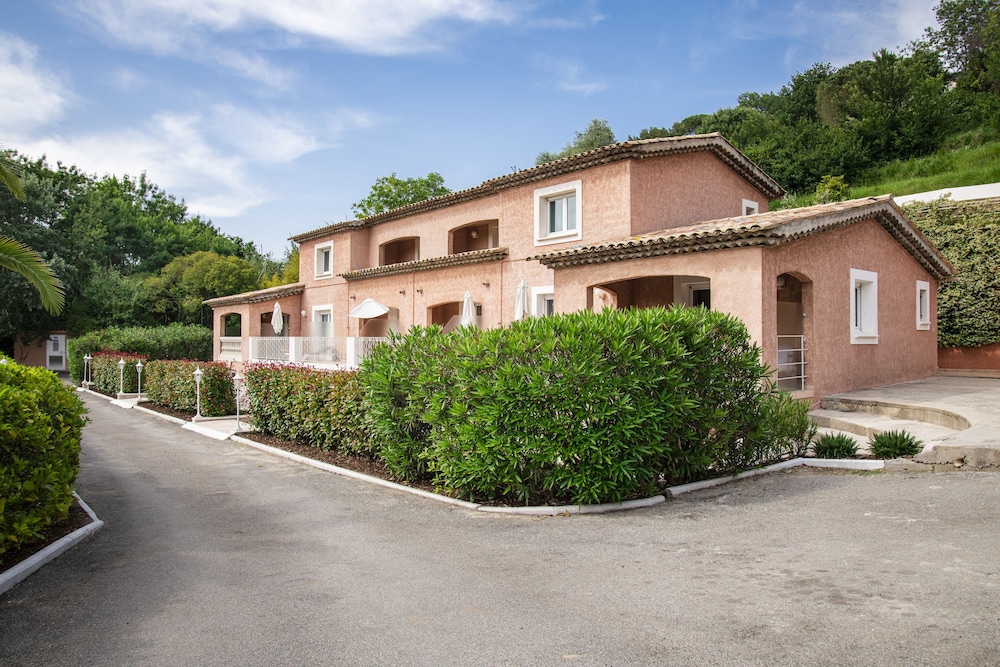 hotel les bastides st paul