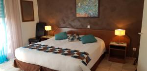 hotel les bastides st paul