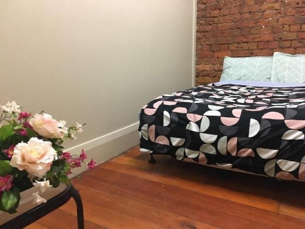 surf n snow backpackers hostel