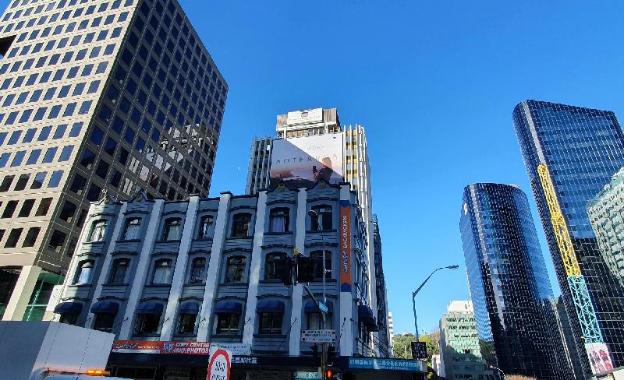 surf n snow backpackers hostel