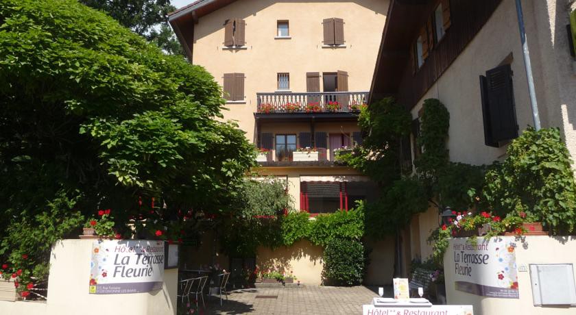 La Terrasse Fleurie,315 Rue Fontaine,2 star