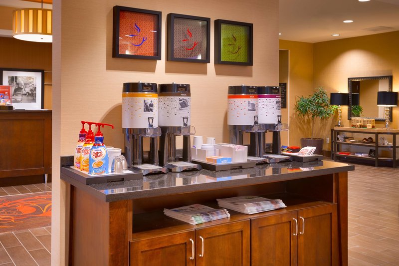 hampton inn omaha west dodge road old mill