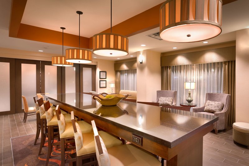 hampton inn omaha west dodge road old mill