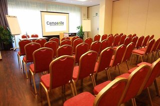 Travelodge Malaga Airport,Avenida Velazquez 212,3 star