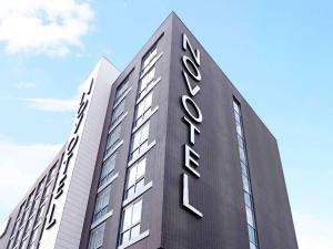 Novotel London Brentford,Near Griffin Park Stadium,4 star