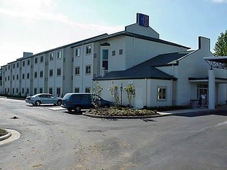 motel 6 jackson airport pearl
