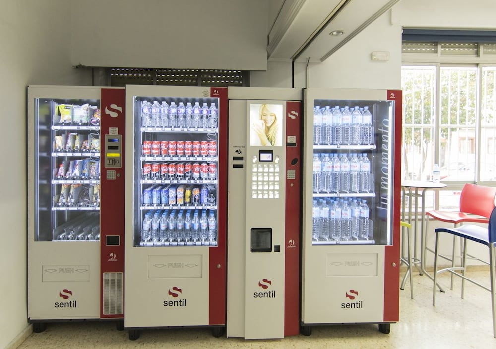 albergue inturjoven malaga