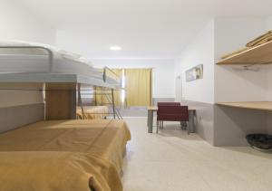 albergue inturjoven malaga