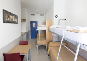 albergue inturjoven malaga