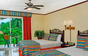 parador nature resort and spa