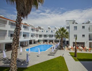 princessa vera hotel apartments