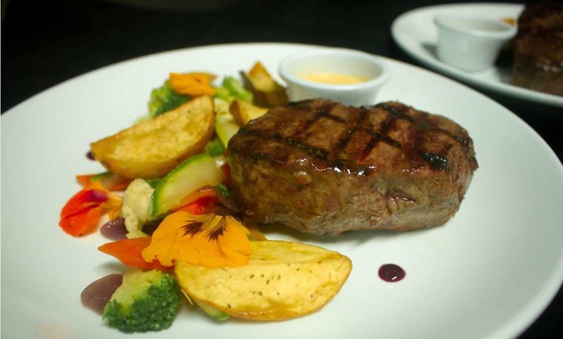 villa blanca cloud forest hotel retreat