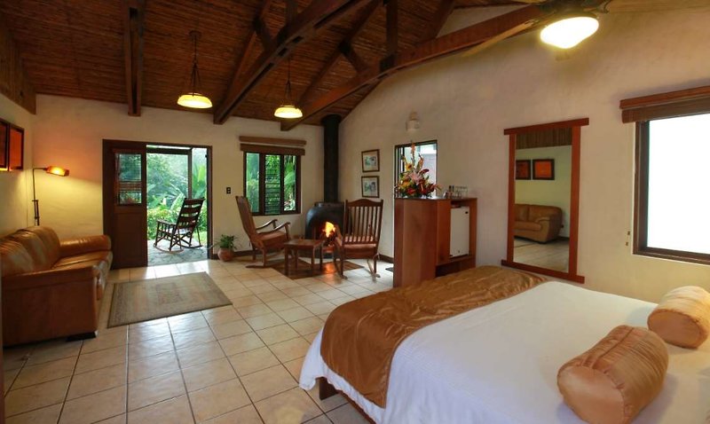 villa blanca cloud forest hotel retreat