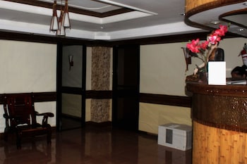 goldberry suites and hotel mactan