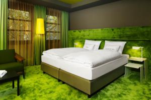 25Hours Hotel Frankfurt The Goldman,Ostend>>Frankfurt,4 star