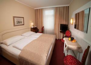 Hotel Vier Jahreszeiten Salzburg,Salzburg>>Hallwang,4 star