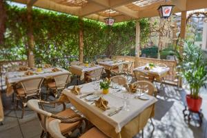 hotel ambassador brig