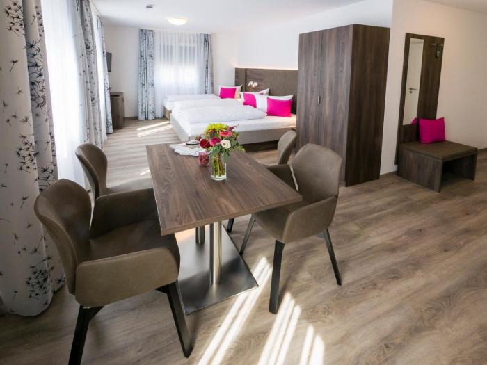 hotel restaurant lowen