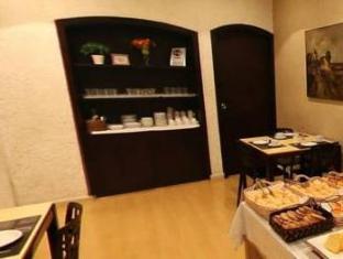 rojas all suites hotel