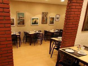 rojas all suites hotel